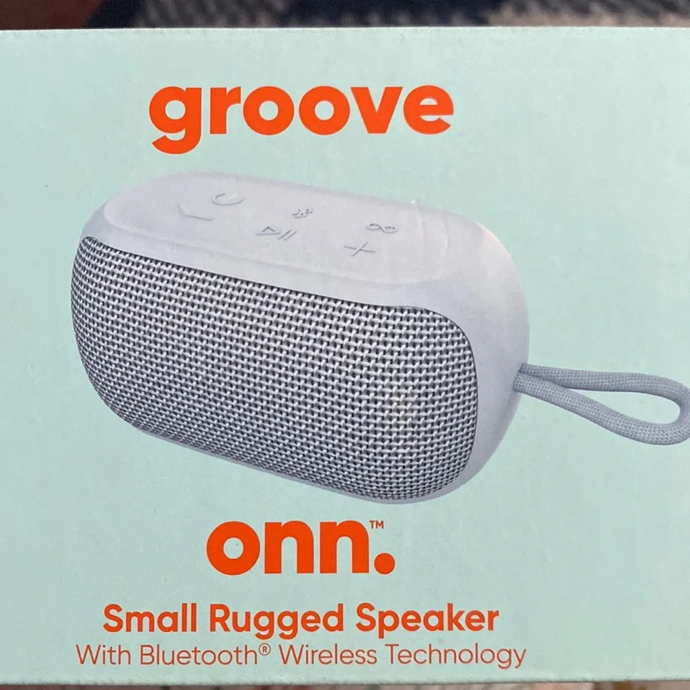 Groove onn Bluetooth waterproof speaker - Picture 1 of 6